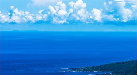 台灣就看得到與那國島！同框龜山島珍貴畫面曝光　網驚嘆：太神奇了