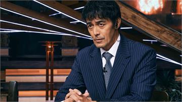 《犯罪直播》阿部寬坐主播台連線談判　神秘電視台炸彈客竟然是他！