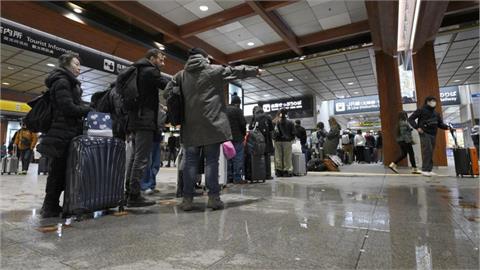 台人赴日搭地鐵「穿夾腳拖」遭轟沒禮貌！日網曝原因：東京比較打咩