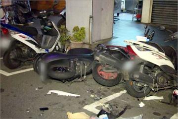 凌晨機車對撞意外 兩人傷幸無生命危險