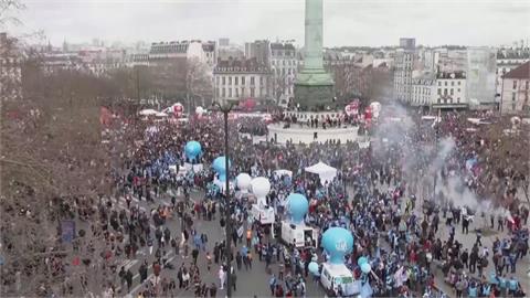  憲法法院批准年改主要項目　法國街頭再爆示威衝突