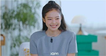 Jennie現身《換乘戀愛》　自曝被「他」拐上節目