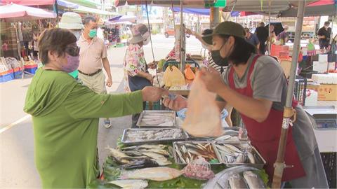 中國禁台白帶魚「改納營養午餐」？網敲碗：可以禁止龍蝦、鮑魚嗎