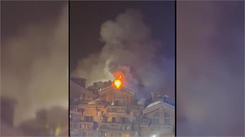 法國阿爾卑斯山上飯店大火　近300人撤離
