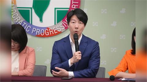 快新聞／邱毅控綠營赴中享樂要招待　民進黨怒嗆：拿不出證據別亂造謠