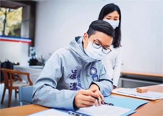 【凌濤婚外傳色照2】被害人F現身轟凌濤「雙標仔」　老婆臨盆竟偷偷色聊討私密照