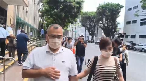 快新聞／喊「3323」索賄重創馬政府清廉　林益世今偕愛妻摸肚現身高院