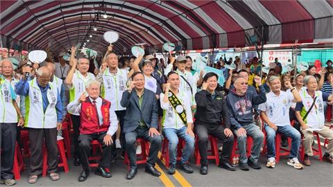 桃園議員參選人張贊聞競總成立　林佳龍、王義川站台力挺