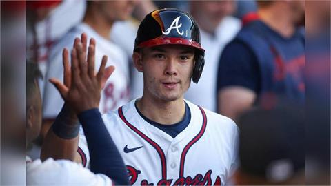 MLB/狂賀!台灣英雄「費仔」費爾柴德重返大聯盟!近期打擊狀況火燙再獲機會