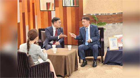 破解綠色通膨迷思！碳費一噸 300 元太便宜？彭啓明揭「減碳成本」超乎想像...