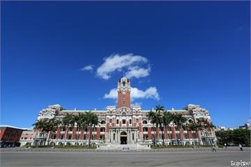 快新聞／韓粉用這張照片比擬「神諭」 作者批：無恥之徒穿鑿附會