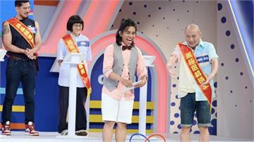 金曲男星單飛接主持棒！益智節目被來賓回答嚇傻：真的接不住