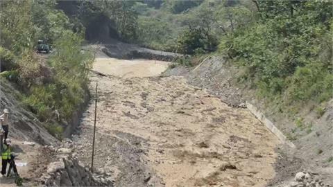 花蓮馬太鞍堰塞湖重現　興大建縮比實驗尋潰堤真相