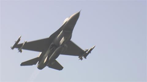 首架新式F-16V戰機進度曝 徐斯儉:原定計畫9月底前抵台