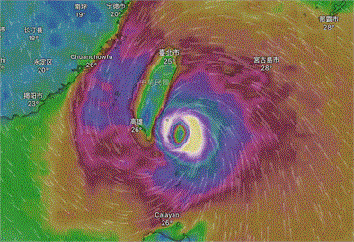 康芮暴力猛撲台「明天颱風假穩了」？氣象粉專曝「連放2天」關鍵！