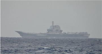 模擬「迎擊美國航母」！日媒分析中國雙航母現蹤第2島鏈主因