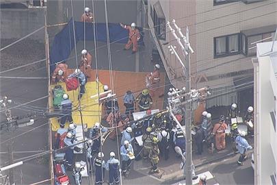 驚悚！日大阪西成區1男蓄意開車衝撞小學生　7學童受傷送醫