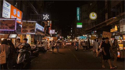 英國母女來台觀光讚：很棒的旅遊經驗！打破台灣「落後不發達」傳聞