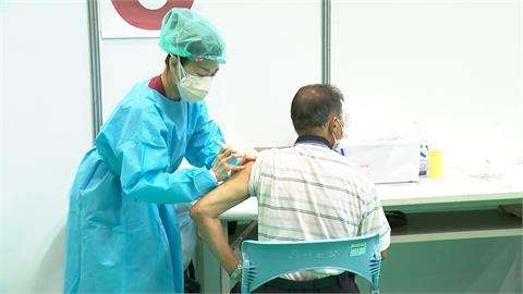 新北67歲長者疫苗開打 兩天預計施打11萬人