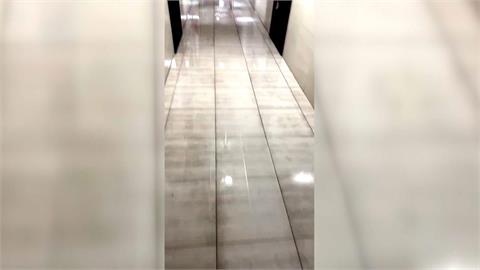 南港小彎社宅漏水嚇壞住戶　外牆噴水議員諷「尿尿小童」