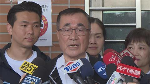 「榔頭主視覺」究竟誰抄誰?鄭運鵬曬貼文打臉李四川