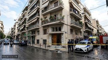 希臘雅典建築物驚傳爆炸　背包突炸裂釀2警2民眾受傷
