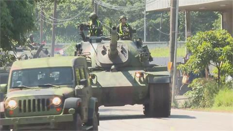 快新聞／CM22迫砲車、雲豹裝甲車亮相！國軍首日「立即備戰操演」畫面曝光了