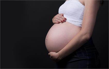 美孕婦腦死仍靠儀器維生3個月　家屬怒批：禁墮胎政策害的
