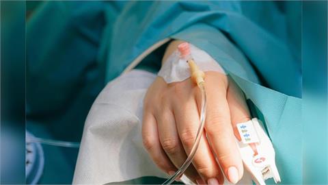 流感新增13死最小僅9歲 擴大用藥延長至11/15