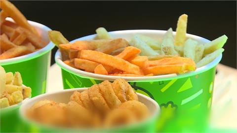 「薯條天花板」Potato　Corner插旗信義區　4種口味登場圍觀民眾超多