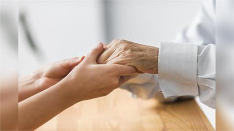 失智問題，中醫4大照護方式來協助