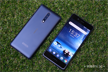 前後鏡頭可以一起拍照直播！旗艦諾基亞 Nokia 8 讓你可以同時拍別人也可以拍自己！