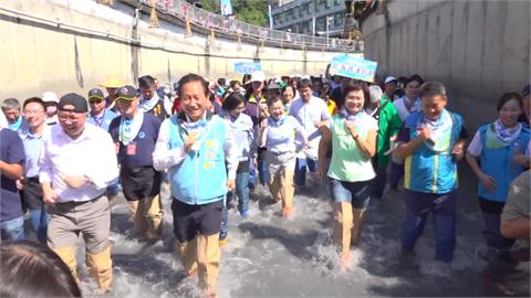 搭國寶蒸汽火車參加二水跑水節！　搭載香港日本客「跑水趣」