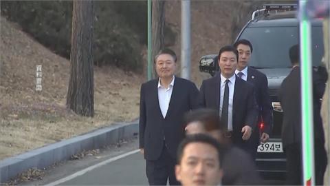 戒嚴令涉內亂首謀罪檢方求處死刑　尹錫悅一聽竟當庭輕笑