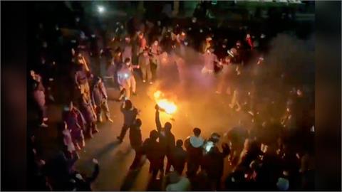 反政府示威延燒！伊朗突宣布關閉領空逾2小時