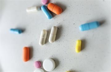 嚴管「事後避孕藥」掀論戰   林靜儀：男人沒保險套就別上床！