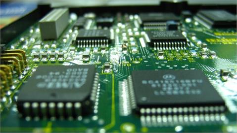 快新聞／美國參議員提案　加強限制中國製晶片