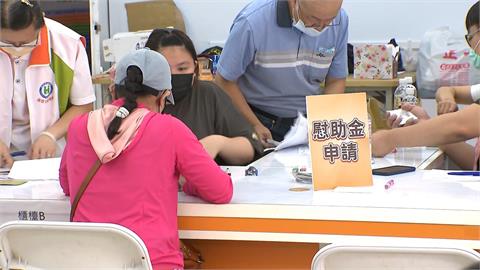 加碼每戶最高補助35萬　行政院一站式服務湧人潮