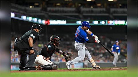 MLB(影)／鈴木誠也終結低潮生涯101轟出爐！下個目標挑戰前輩鈴木一朗紀錄
