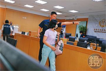 【柯八大金庫揭密2】柯文哲滅證指令遭破解　關鍵帳冊被她碎掉了