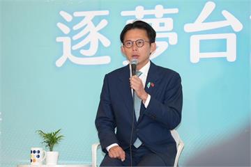 黃國昌新書又出包遭指「瞎掰幻想」　陳文彬：那晚只有令人作嘔的氣息