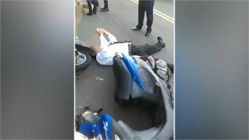 不滿貨櫃放路旁阻交通 兩男當街全武行