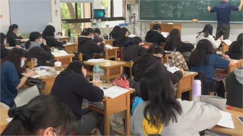 學生突流行1物：班上超多人用！竟是「長輩愛用款」一票人曝優點：超方便