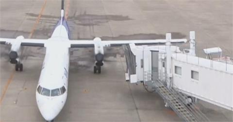 驚險畫面曝光！ 福島全日空客機「機翼撞空橋」無人傷亡