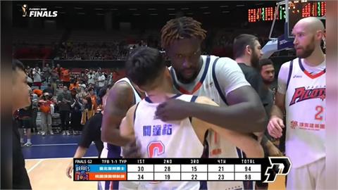 PLG(影)／本土好手挺身而出決定勝負！領航猿4分險勝勇士！總冠軍賽追成1勝1敗