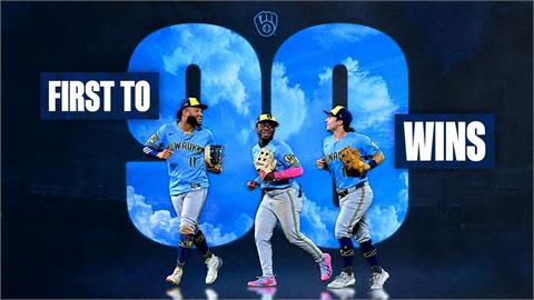 MLB(影)／釀酒人的球迷真的都醉了！9局下超神逆轉成為大聯盟第一支90勝勁旅