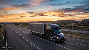無人卡車與AI拖船上路　美國運輸自動化掀能源革命