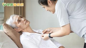 別讓長照照顧者爆炸！專家呼籲：以系統支持取代單打獨鬥