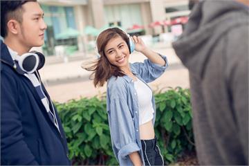 聽歌走路超紓壓！社群爆紅「Millennial Walks」運動 讓妳把日子走成詩