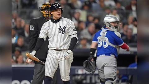 MLB(影)／洋基游擊手季後賽狂吞16K！球迷爆氣不忍了怒噴：揮他X的棒！